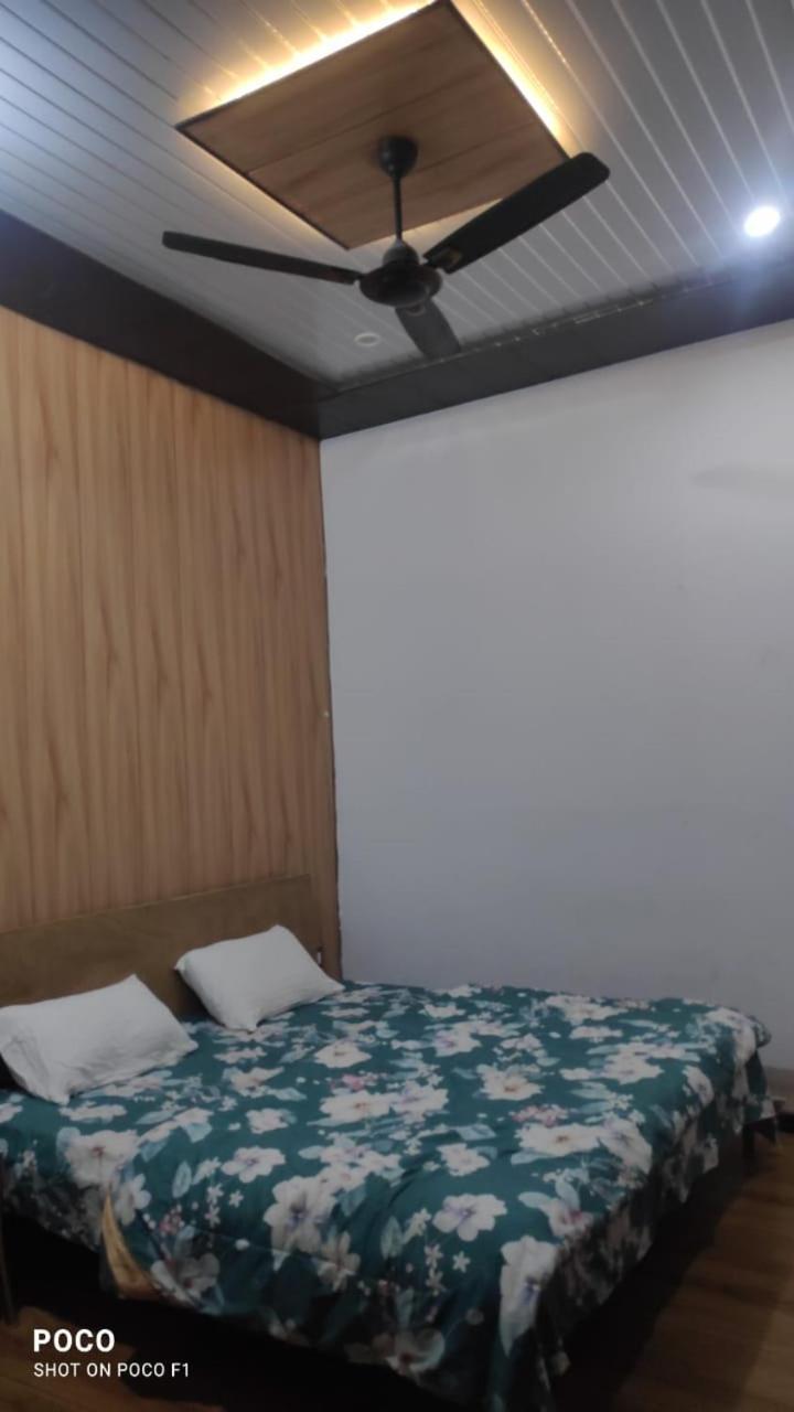 Hotel Trishul Inn Karnaprayag Екстер'єр фото
