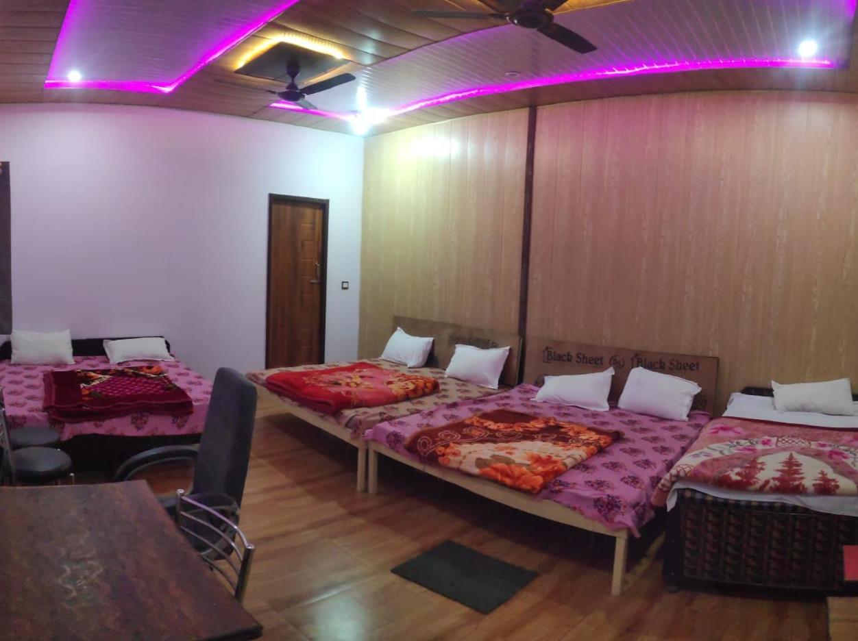 Hotel Trishul Inn Karnaprayag Екстер'єр фото